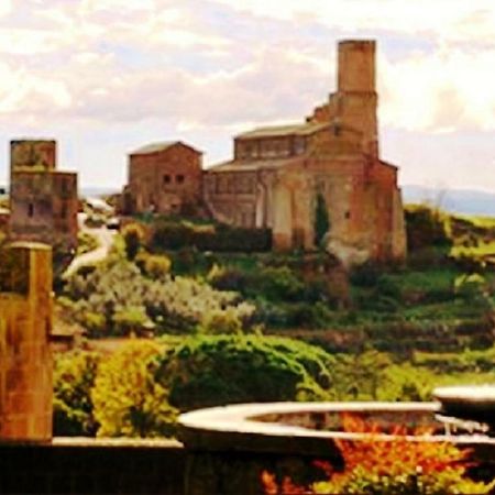 Appartamento Casa Oasi Centro Storico Tuscania Esterno foto