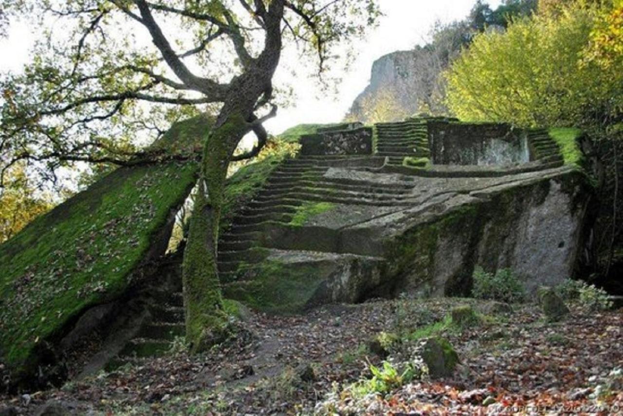 Appartamento Casa Oasi Centro Storico Tuscania Esterno foto